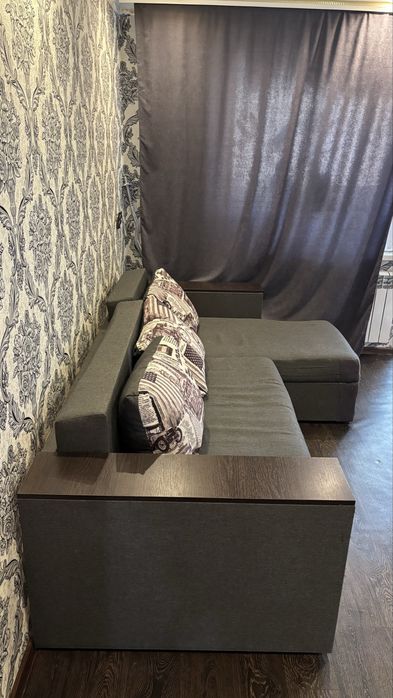 Продам угловой диван