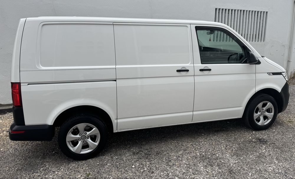 VW Transporter T  6.1  ano 2021  2.0 TDI 110cv