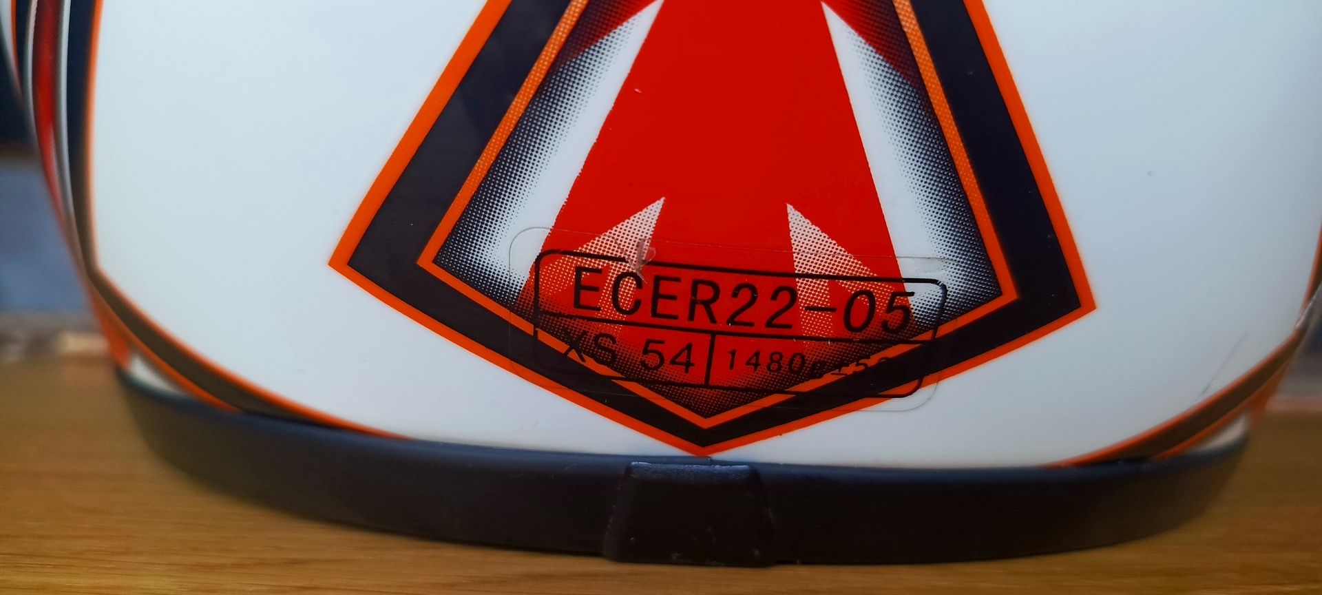 Uvex Kask motocyklowy r. XS 54