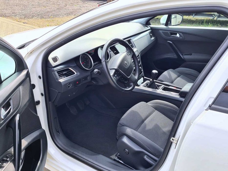 Na wynajem Peugeot 508 kombi - ICD Auto Kęty