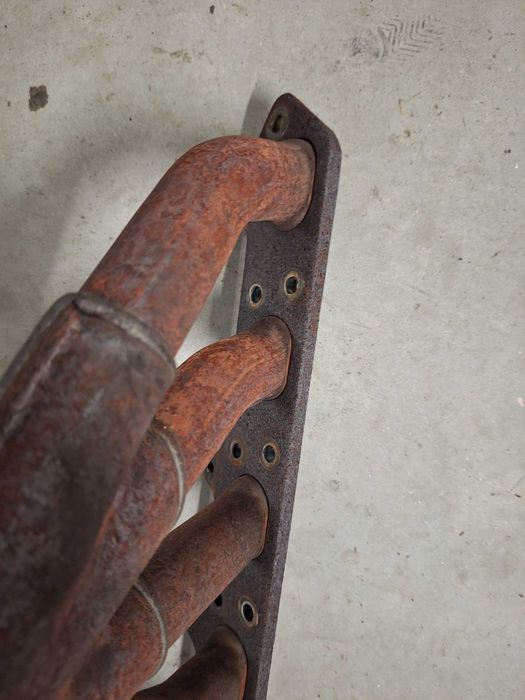 Kolektor wydechowy volvo s60 v70 2.4b 00-07r