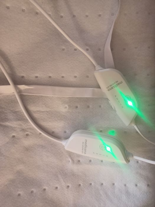 Mata pod materac z 2 pilotami Medisana podgrzewany