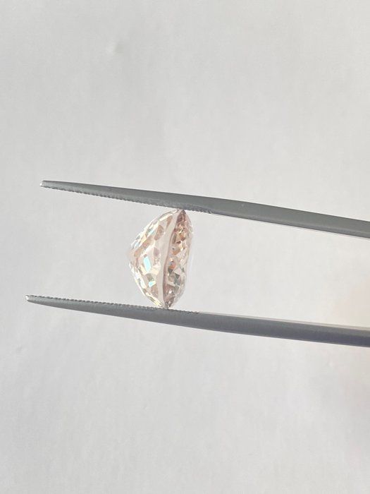 Morganite - 4.56 ct