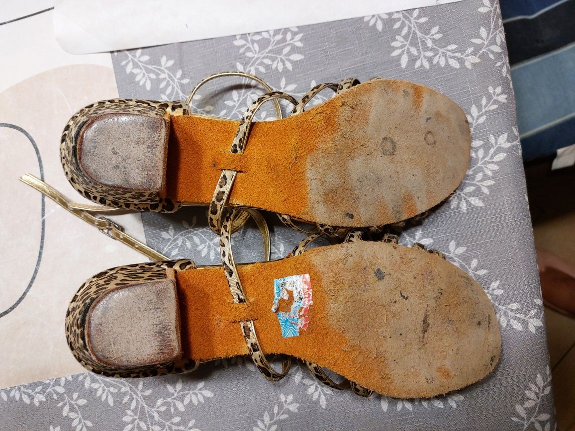 Buty do tańca towarzyskiego w panterkę rozmiar 37