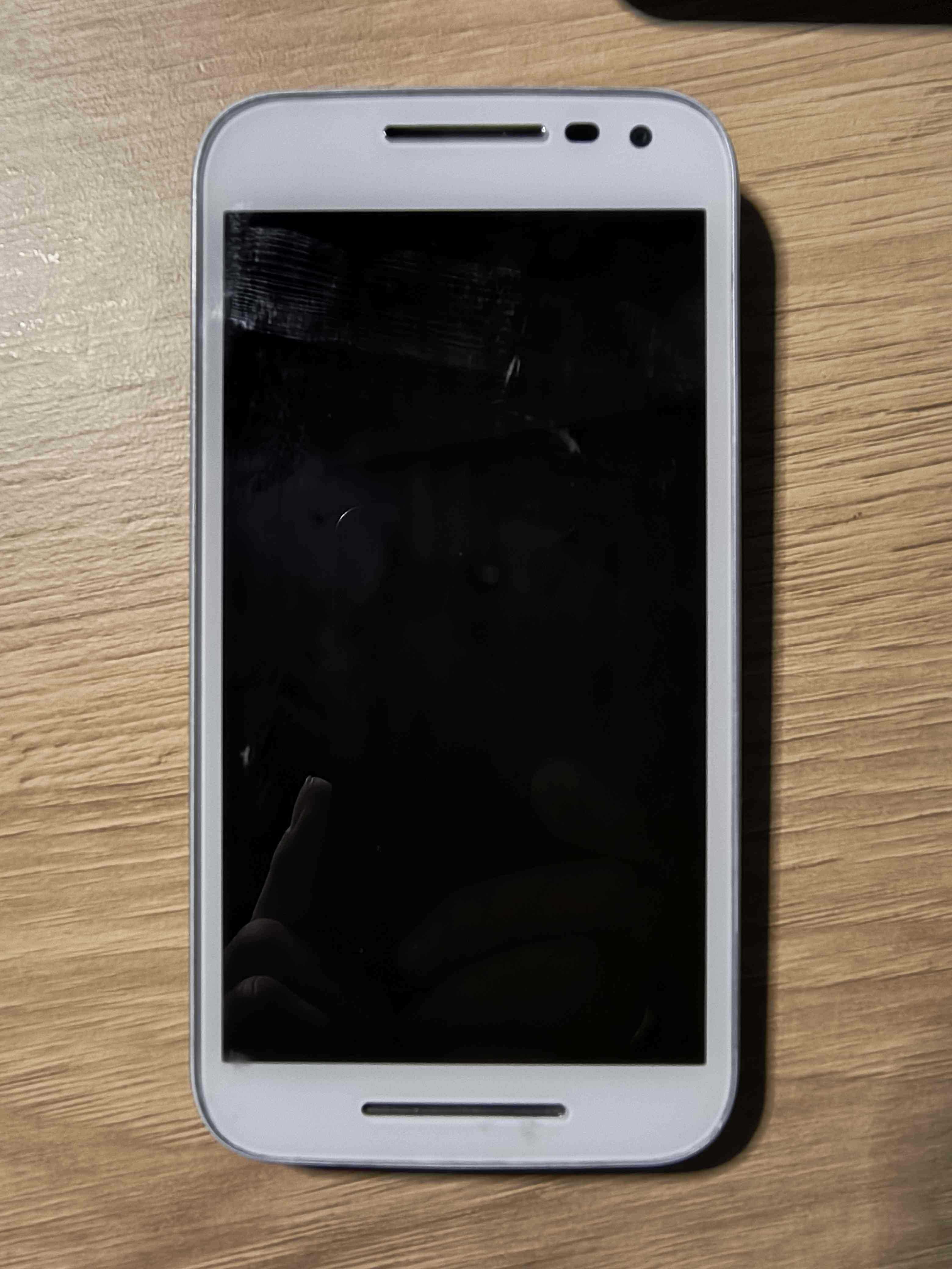 Smartfon Motorola Moto G3 (Model: XT1541) 8GB