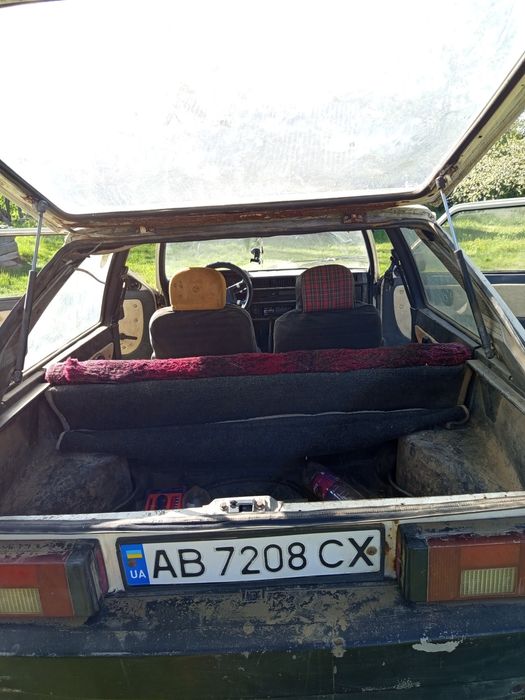 Продам машину Таврія