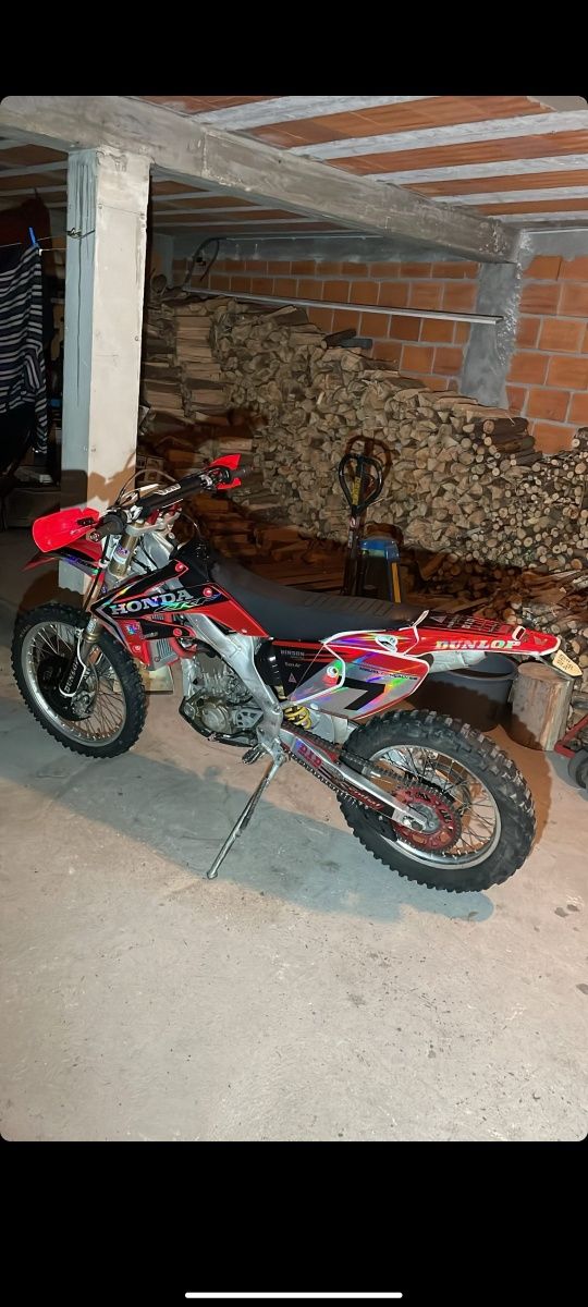 CRF 250 matriculada