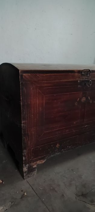 Скриня дерев'яна