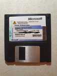 Oryginalna dyskietka Windows 98 Second Edition z kluczem