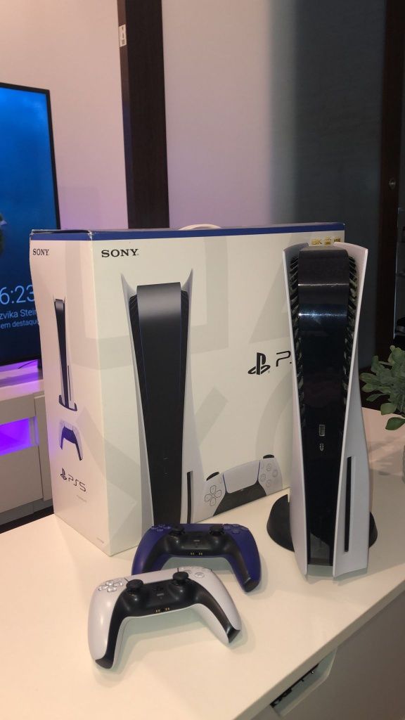 Consola PS5 - 825Gb