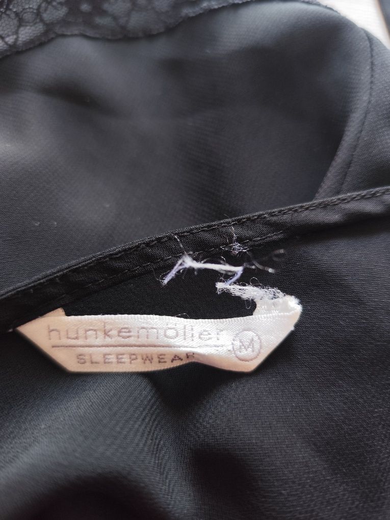 Koszulka nocna z koronką wiązana na szyi rozm 38C. Hunkemoller.