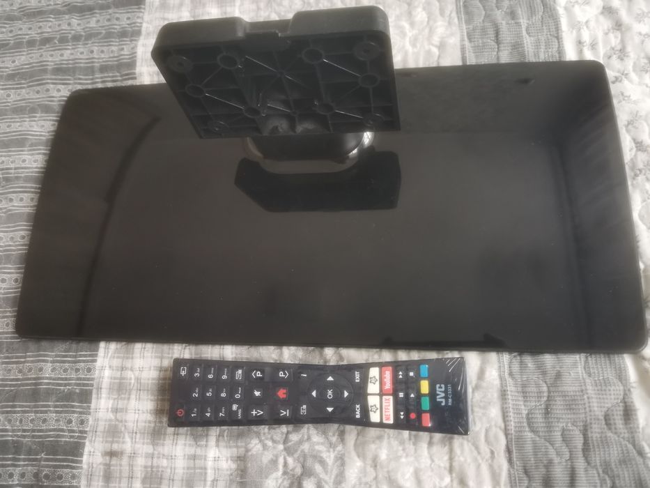 TV JVC 40 cali FULL HD