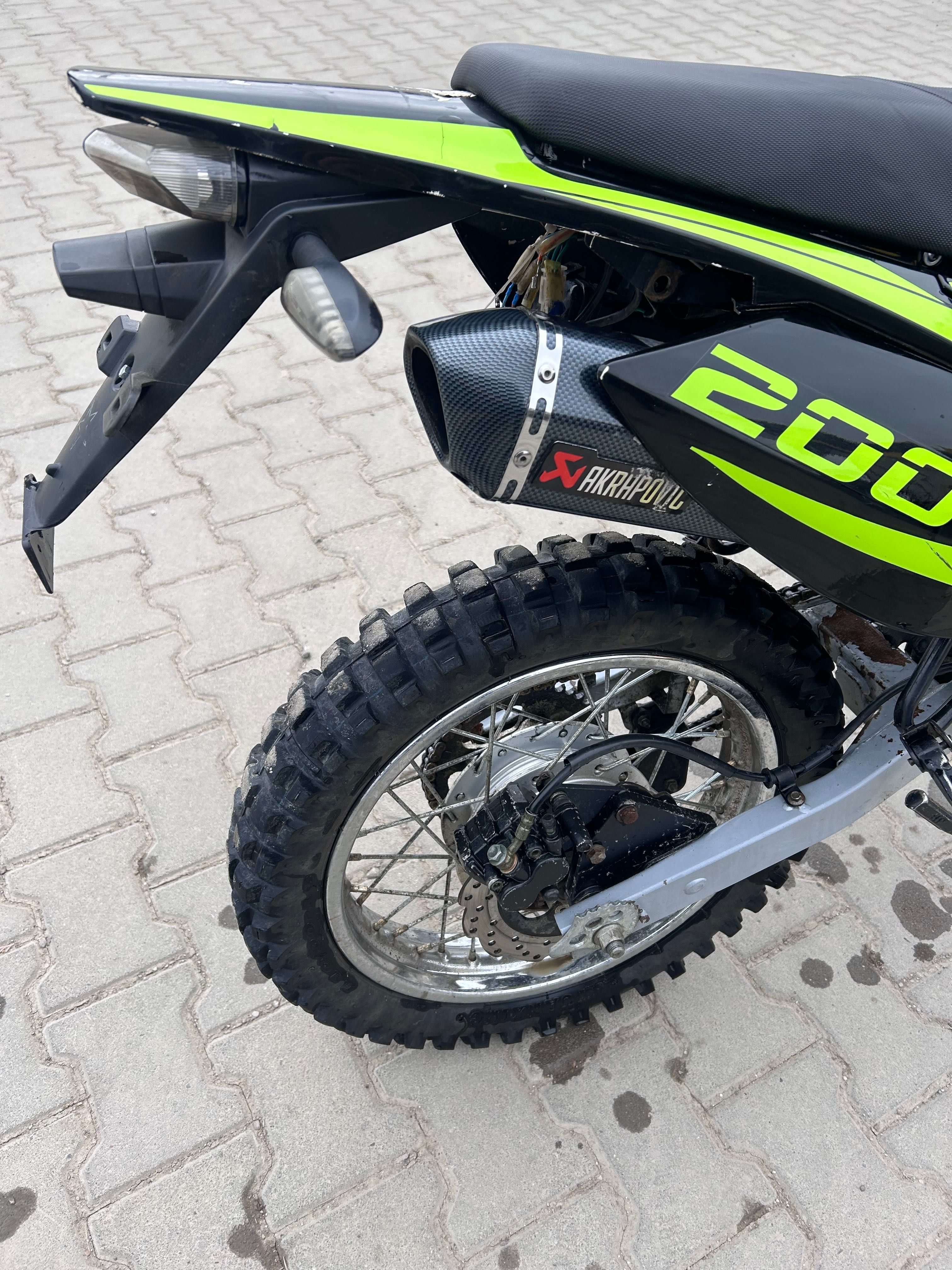 Sparta cross 200