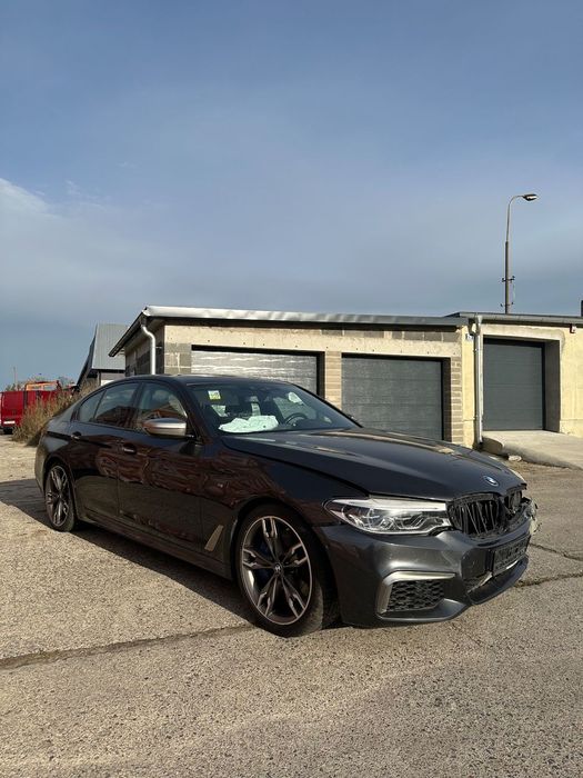 BMW Seria 5 G30 550i X-Drive M-Pakiet Full Opcja