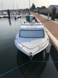 Barco de passeio e pesca - Riamar - 60cv 4 tempos - Lotação 6 pessoas