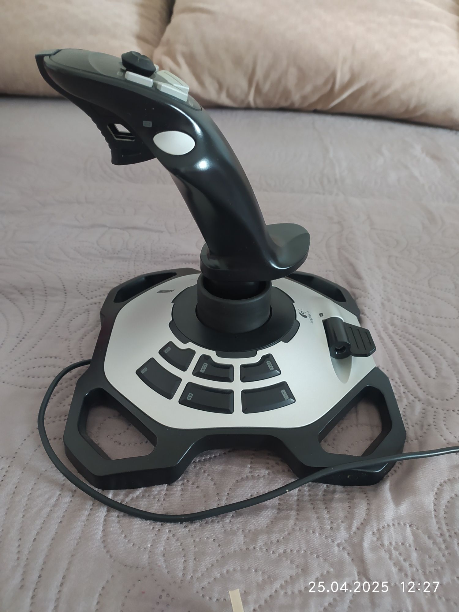 Logitech extreme 3D PRO twist handle joystick