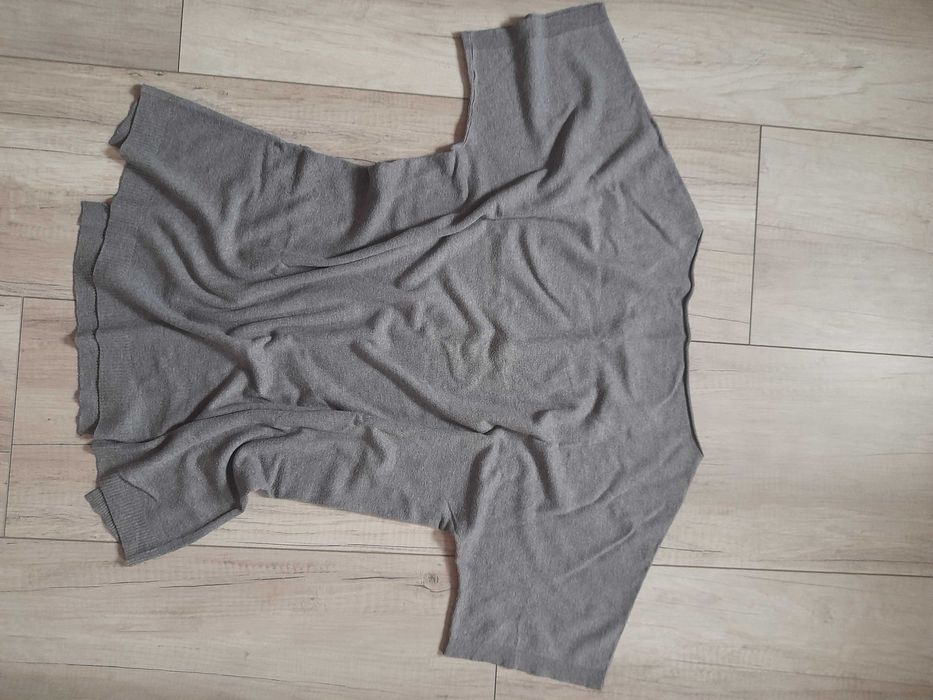 Cieplutka bluzka-sweter damska 46/48