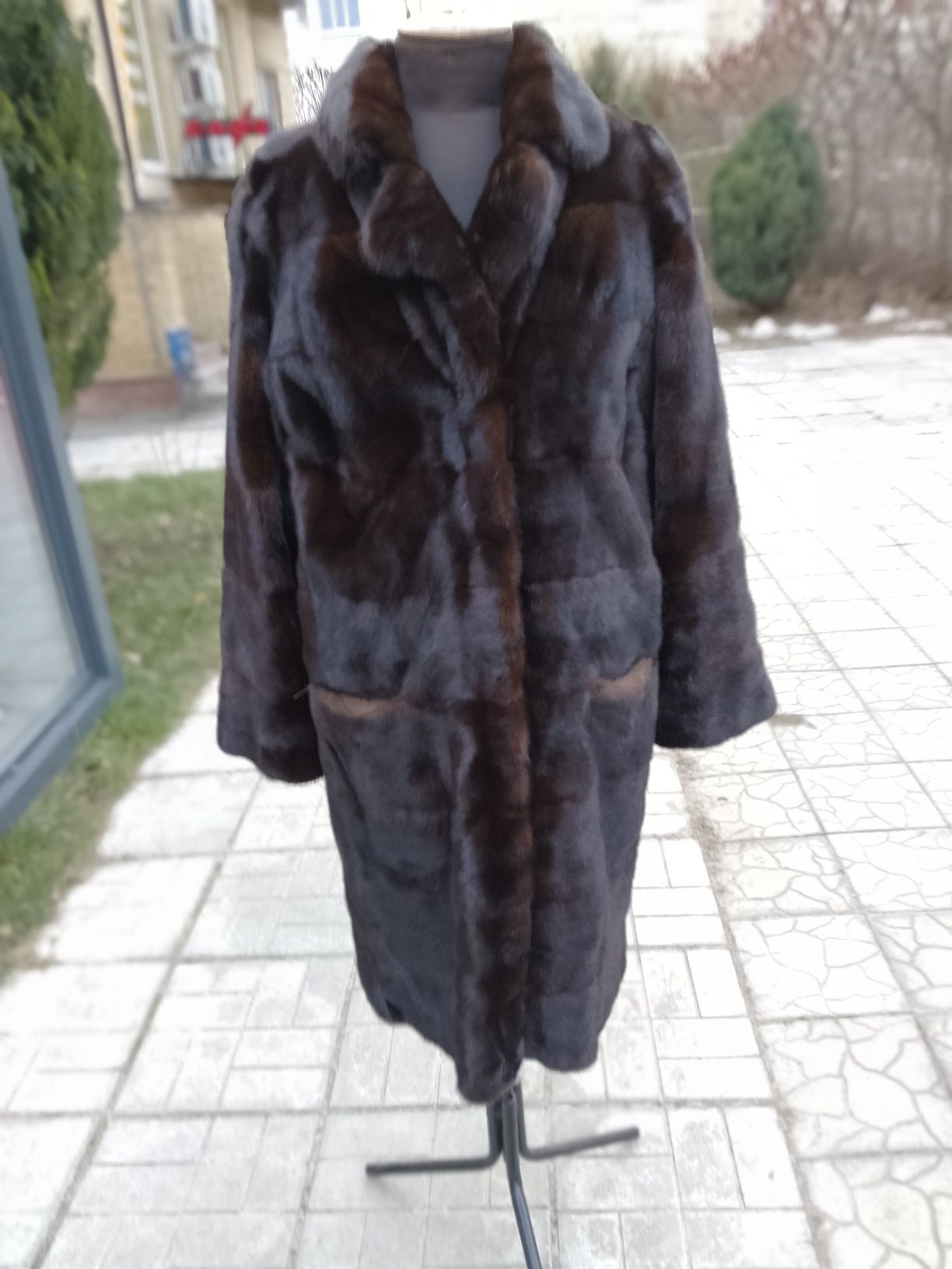 Норковая шубка , размер 46-48 продам