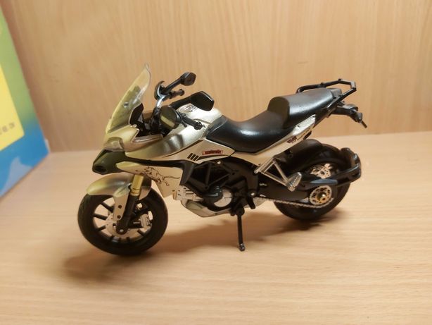 Продам модель мотоцикла
