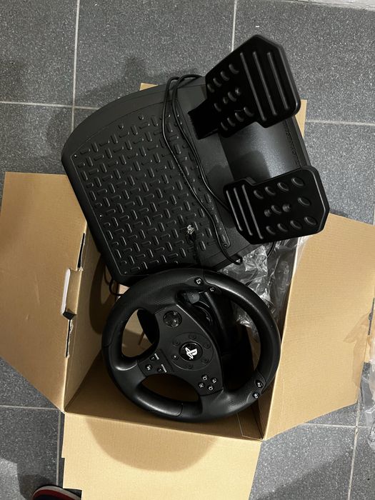 Kierownica Thrustmaster T80 do PS4/PS3