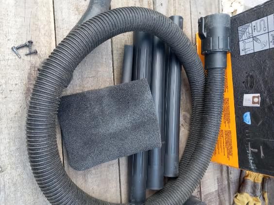 Titan 1300W 16l odkurzacz na mokro i sucho 240V