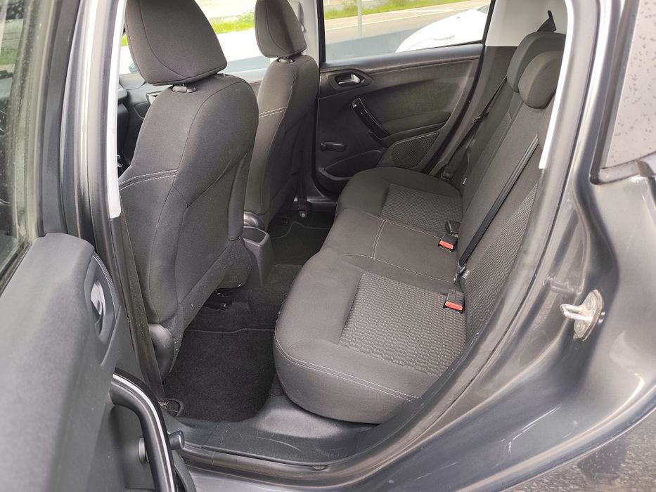 Peugeot 208 de 2015 Gasolina 1.2 VTI