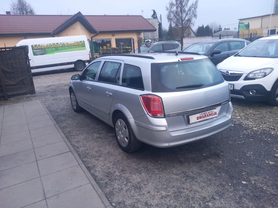 OPEL ASTRA H 1600 benzyna  super stan