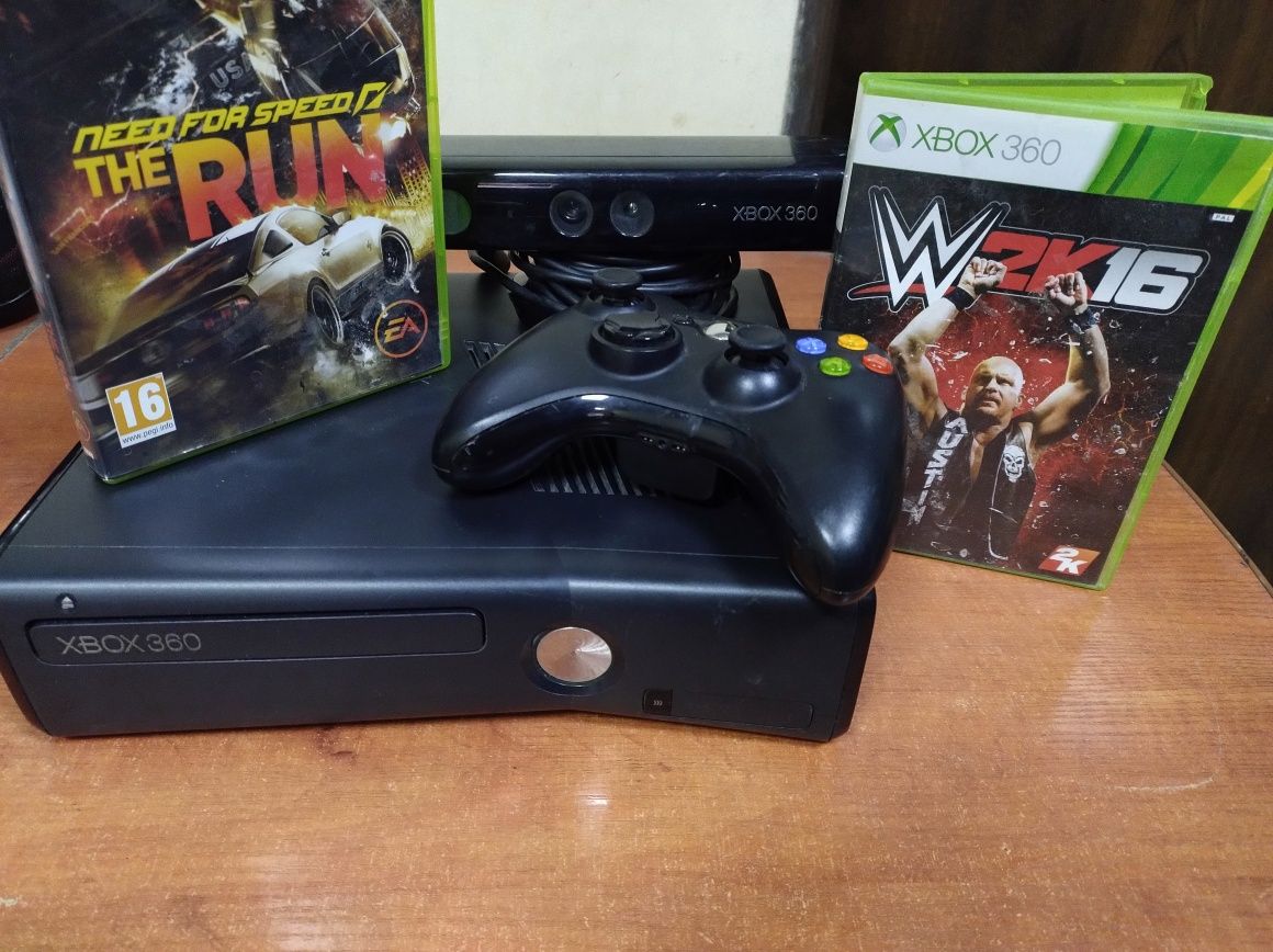 (577/24)konsola Xbox 360 250GB/pad/kinect/gry   rezerwacja 11,04