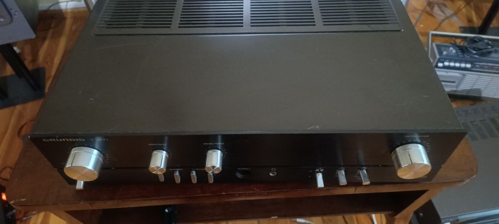 Wzmacniacz i deck Grundig