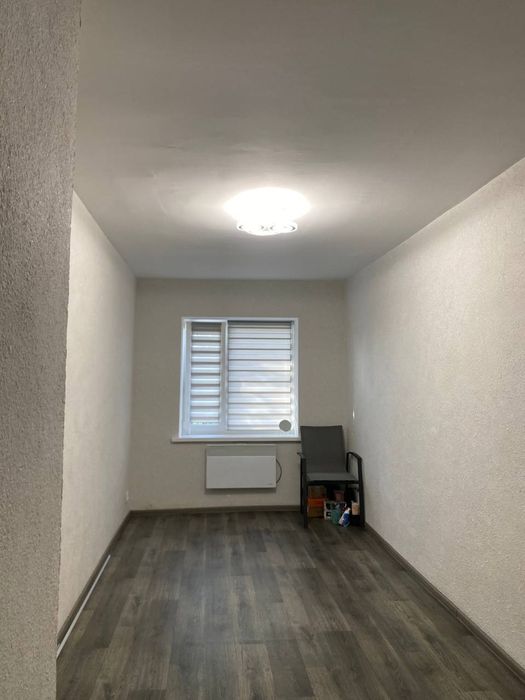 Продається 2к.45м2.Сінельникове.Центр. Цегляний будинок. Поверх (1/2)