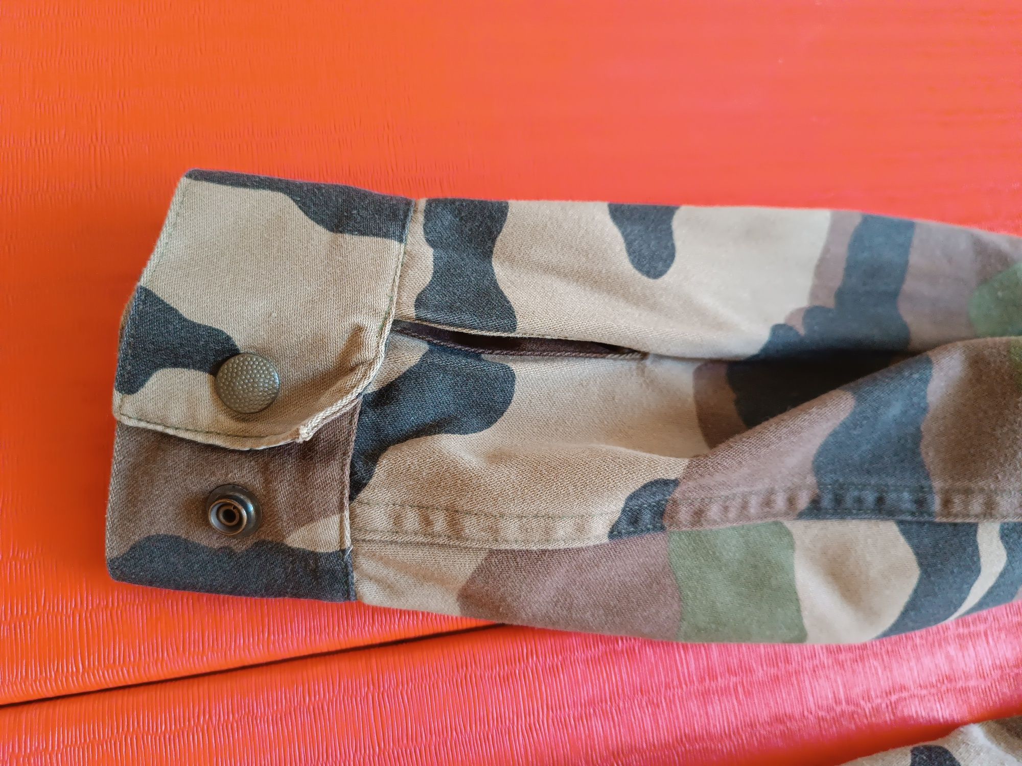 Bluza khaki ściągacz kieszenie