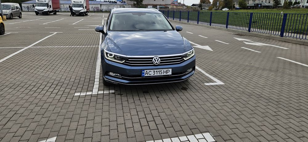 Пасат б8 ідеальному стані