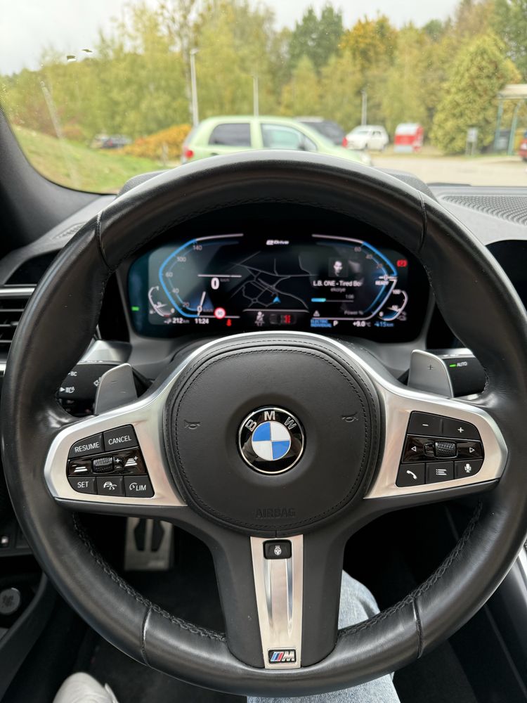 Bmw 330e g20 hybryda plug-in