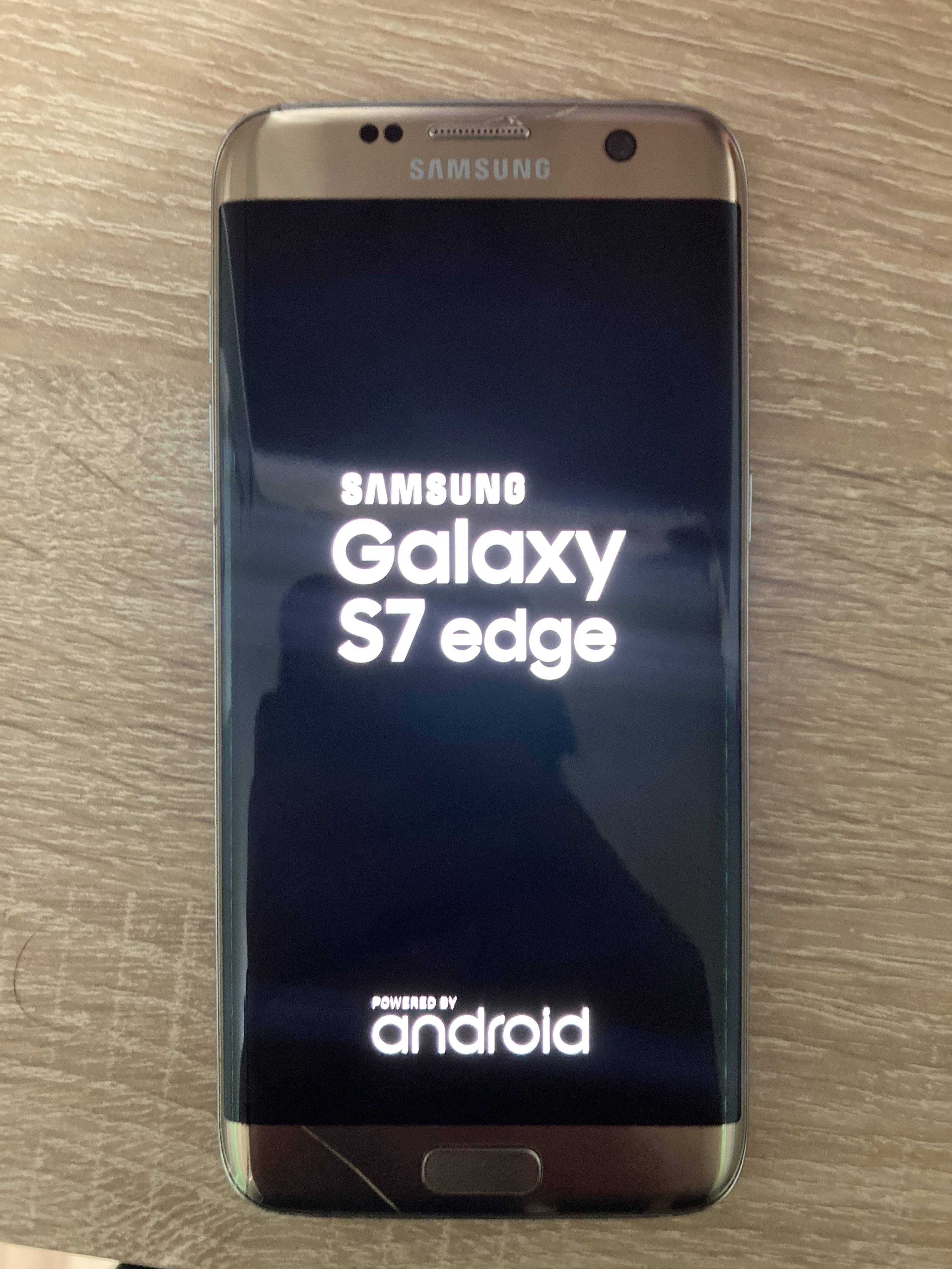 telefon samsung galaxy s7edge 4/32 . Dla dziecka lub starszej osoby