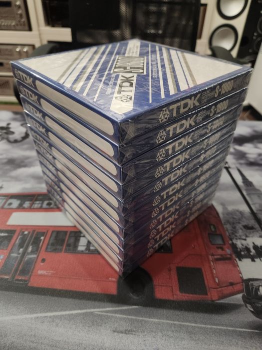 Магнитная лента/катушки/бабины TDK