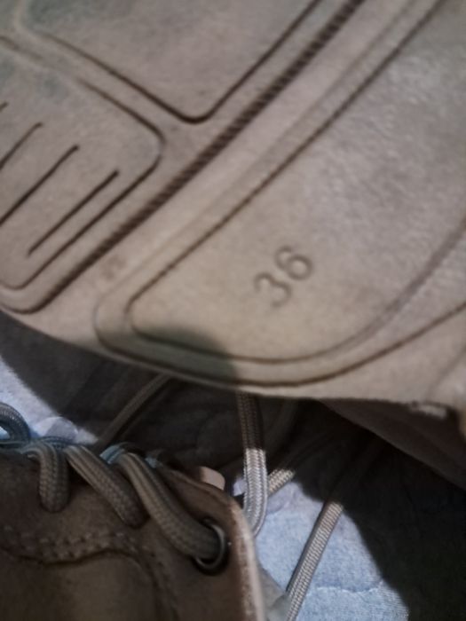 Sapatilhas muito bom estado