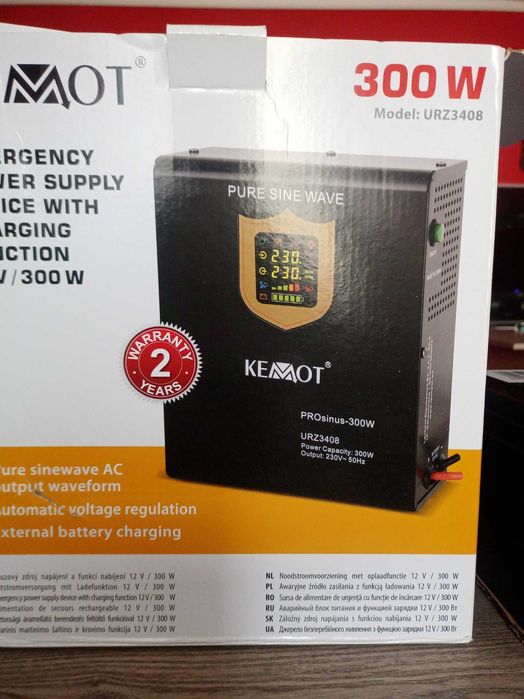 Zasilacz awaryjny z akomulatorem