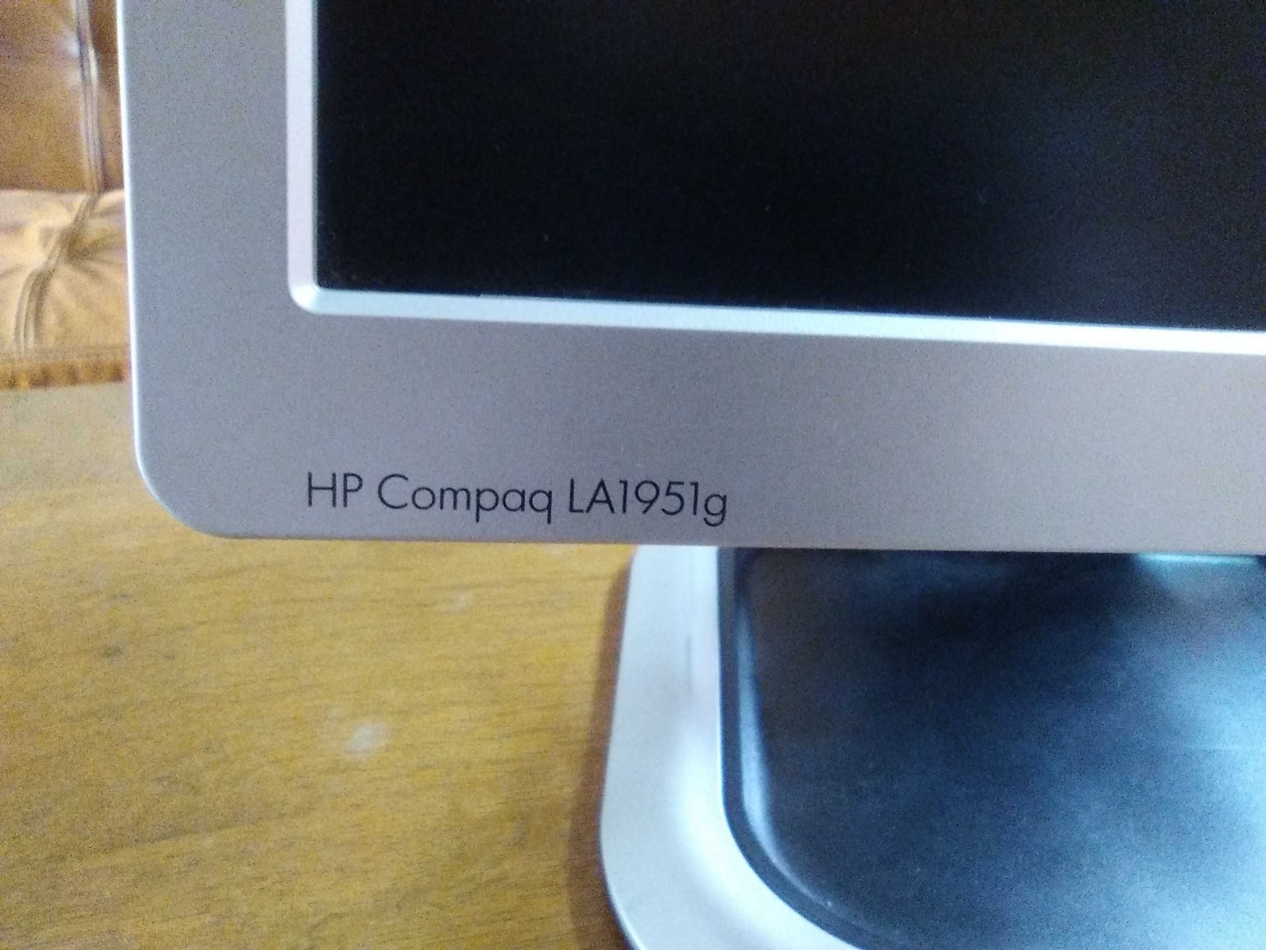 Monitor HP 19 cali