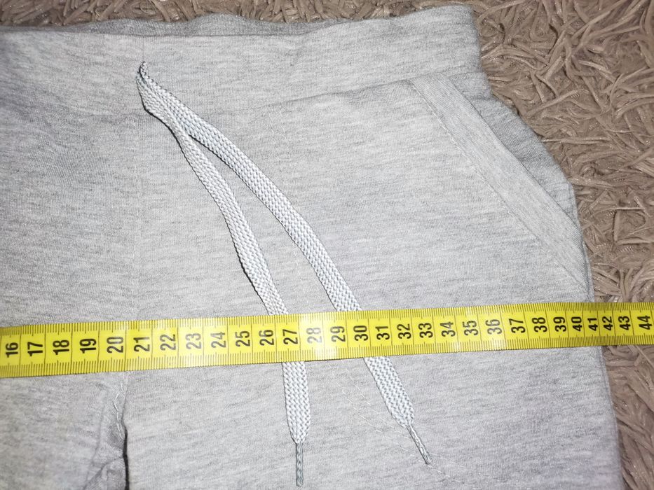 Штаны спортивные на девочку подростка