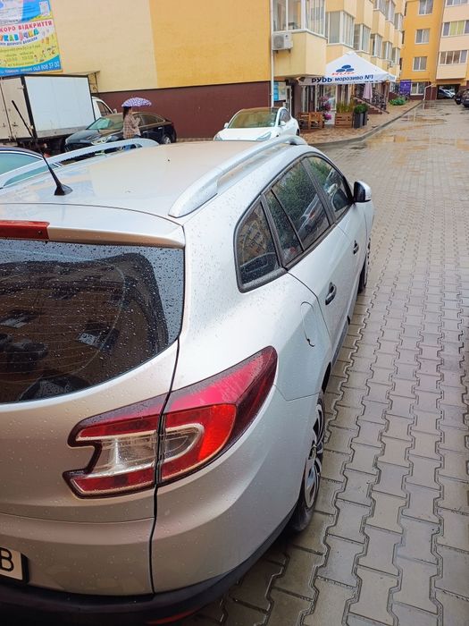 Продам автомобіль Reno Megan