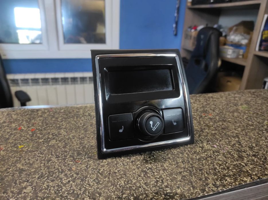 SKODA SUPERB 2 TYLNY WYŚWIETLACZ NAWIEWU PODGRZEWANE FOTELE 3T0863317 3T0919201 SPRAWNY WYSYŁKA  !!!!!!!!!