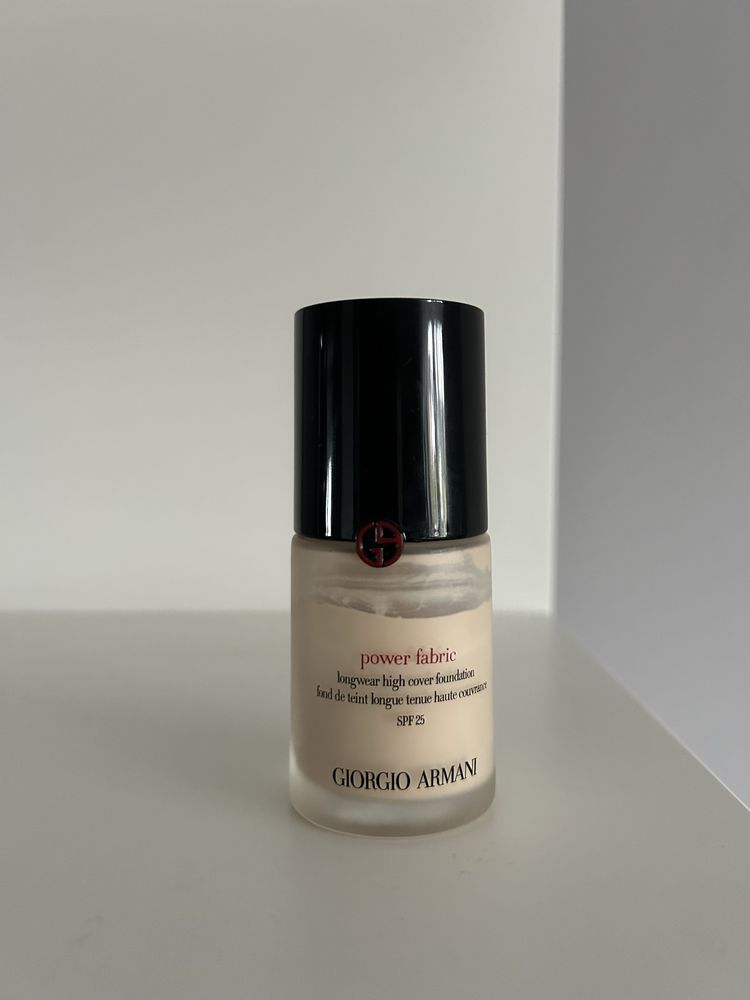 Giorgio armani power fabric lekki podkład nr 2 02 spf 25 do twarzy