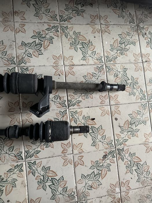 Полуось подвесной шрус граната мазда 6 3 gg