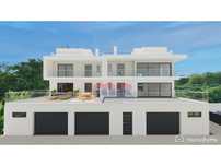 Apartamento T2 Cond. Piscina e Garagem