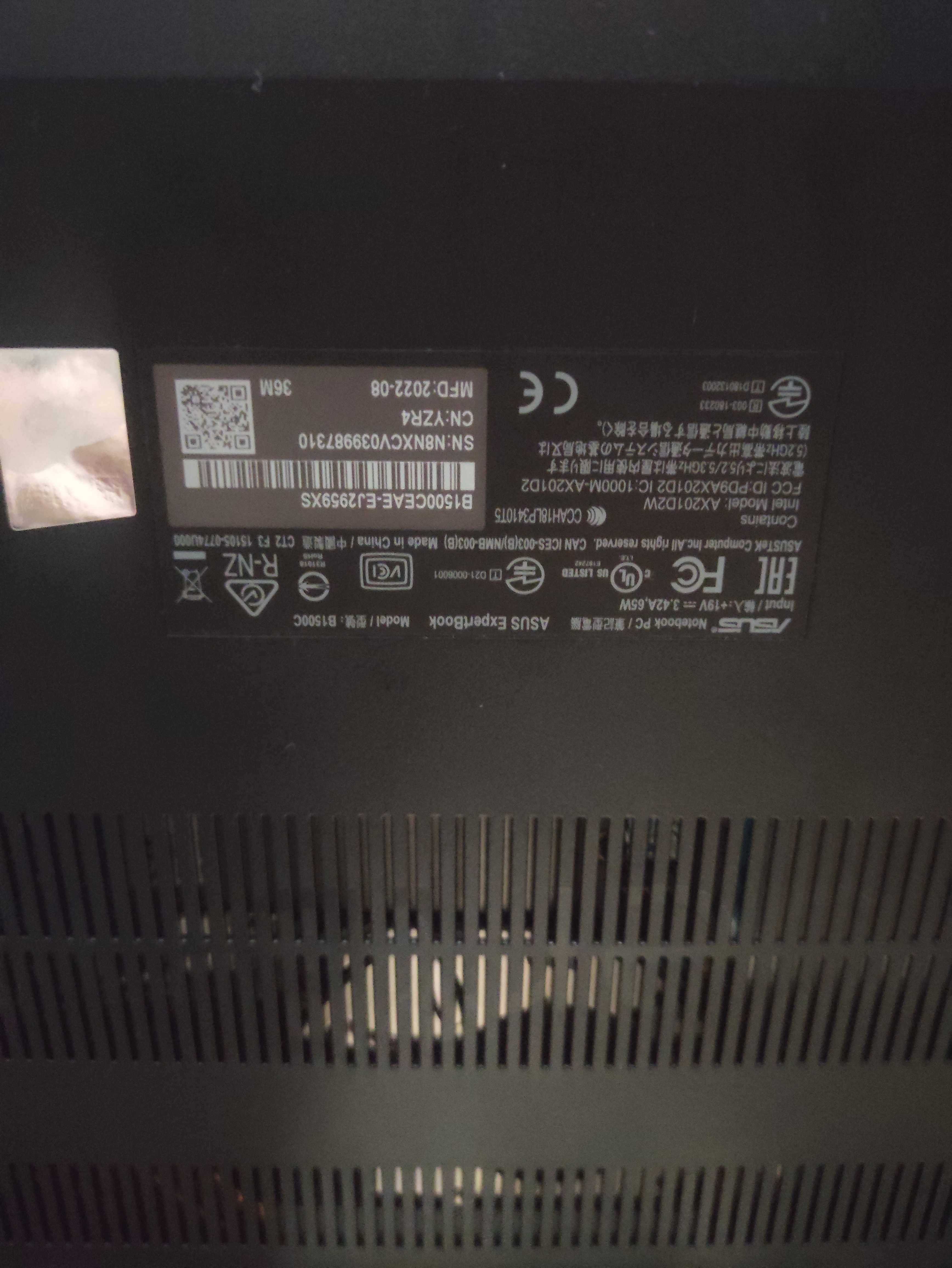 Laptop Asus Expertbook