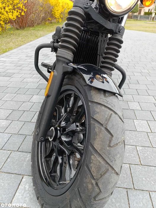 Hyosung GV 125s Bobber