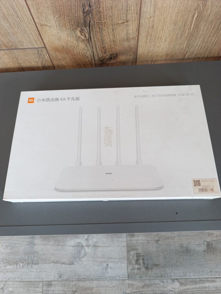 Продам роутер Xiaomi AC1200, WiFi router