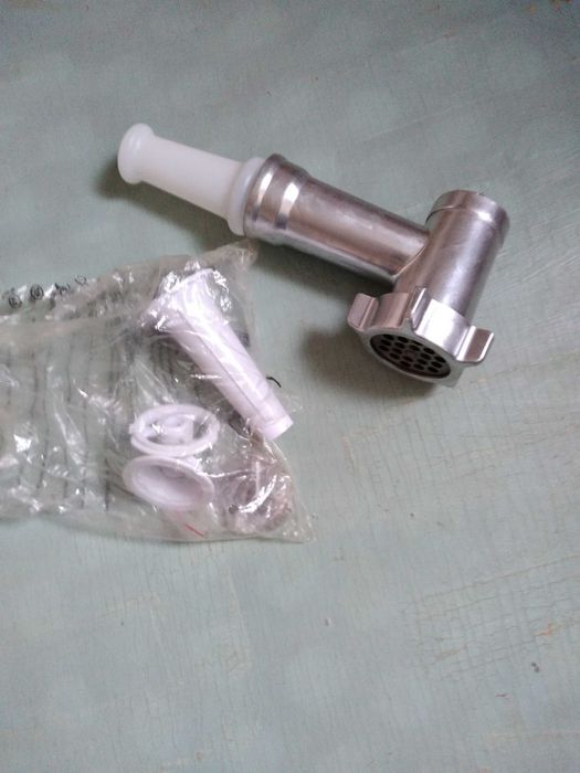 Электро мясорубка MG - 264