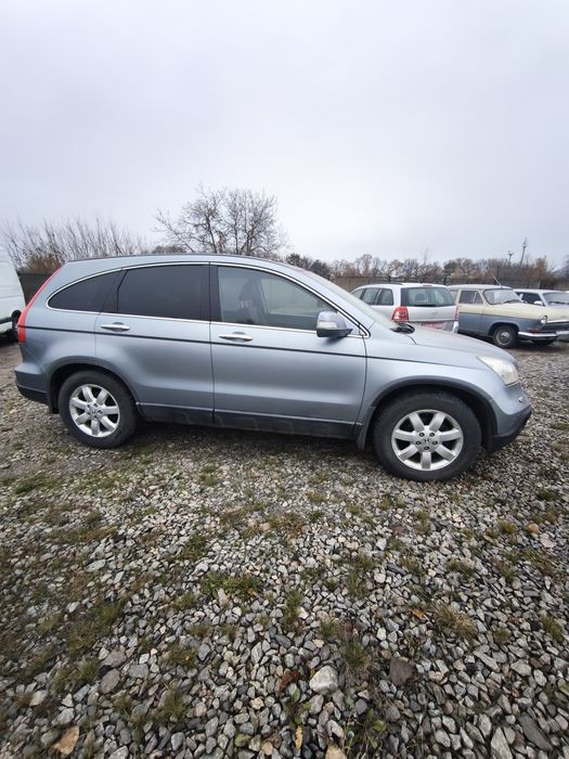 Продам HONDA CR-V тільки розмитнена.