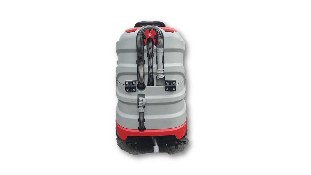 Szorowarka Comac Optima85 nowe baterie